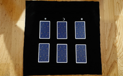 友誼的小船說翻就翻？就讓塔羅牌「友誼占卜法」拯救彼此吧！