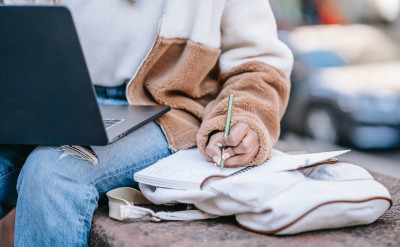 在美國爆紅、保守或叛逆？自己手寫「X」的方式就能把你看透透！