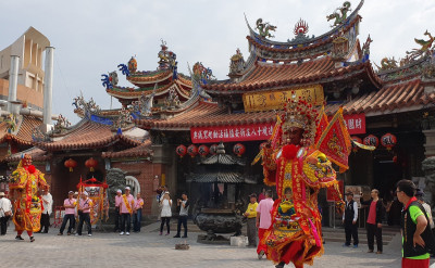 脫單必拜！全台10大靈驗月老廟全攻略