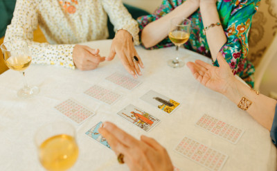 想知道塔羅牌的「逆位」如何解釋嗎？學習塔羅的 5 大常見誤區詳細整理+說明