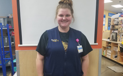 連羅禮士也甘拜下風：最狂超市收銀員「小珊」