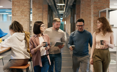 每個人都有「水瓶力」？屬於12上升星座的強大揚升與開運法則指南奉上！