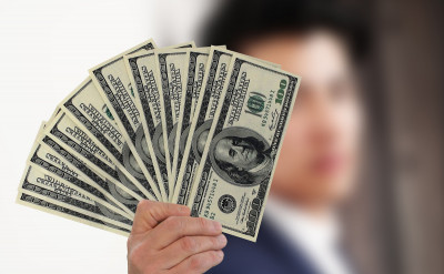 從 12 月起，這三個生肖將會發大財、鈔票數不完？