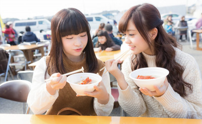 不被物質追著跑，減法生活更自在：物慾最低的 4 大星座女