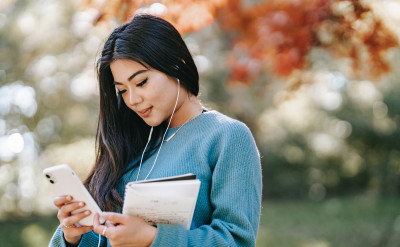 戀愛攻防戰：應該要等多久，才能回覆曖昧對象的訊息呢？