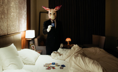 看劇先抽塔羅牌！塔羅夢境沉浸式劇場 《六月》，18段故事就交給命運吧！