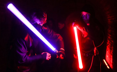 光劍決鬥超夯：不只《星際大戰》，法國擊劍協會也參一腳