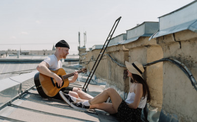 你知道嗎？交往多年依然甜蜜如昔，長久穩定情侶的 7 個秘訣