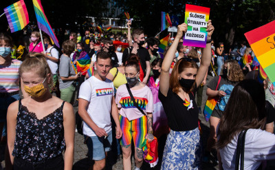 「你不屬於這裡」！——波蘭的反同志浪潮