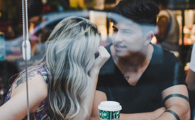 「交友軟體」的窘境你也遇過嗎？就用這些約會專家的秘招，讓你奪得愛情！